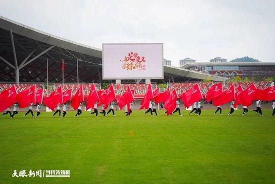 除了乔尔;金纳曼，该片的主演阵容还包括裴淳华、克里夫;欧文、安娜;德;阿玛斯等